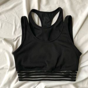 Alo Yoga Double Lined Ribbed Crop!